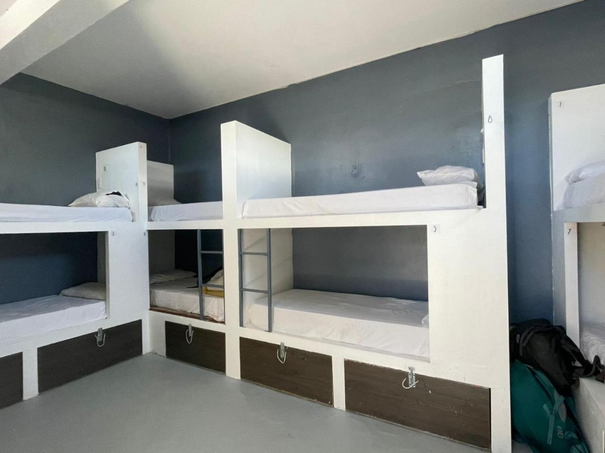 Panda Hostel Мендоса Экстерьер фото